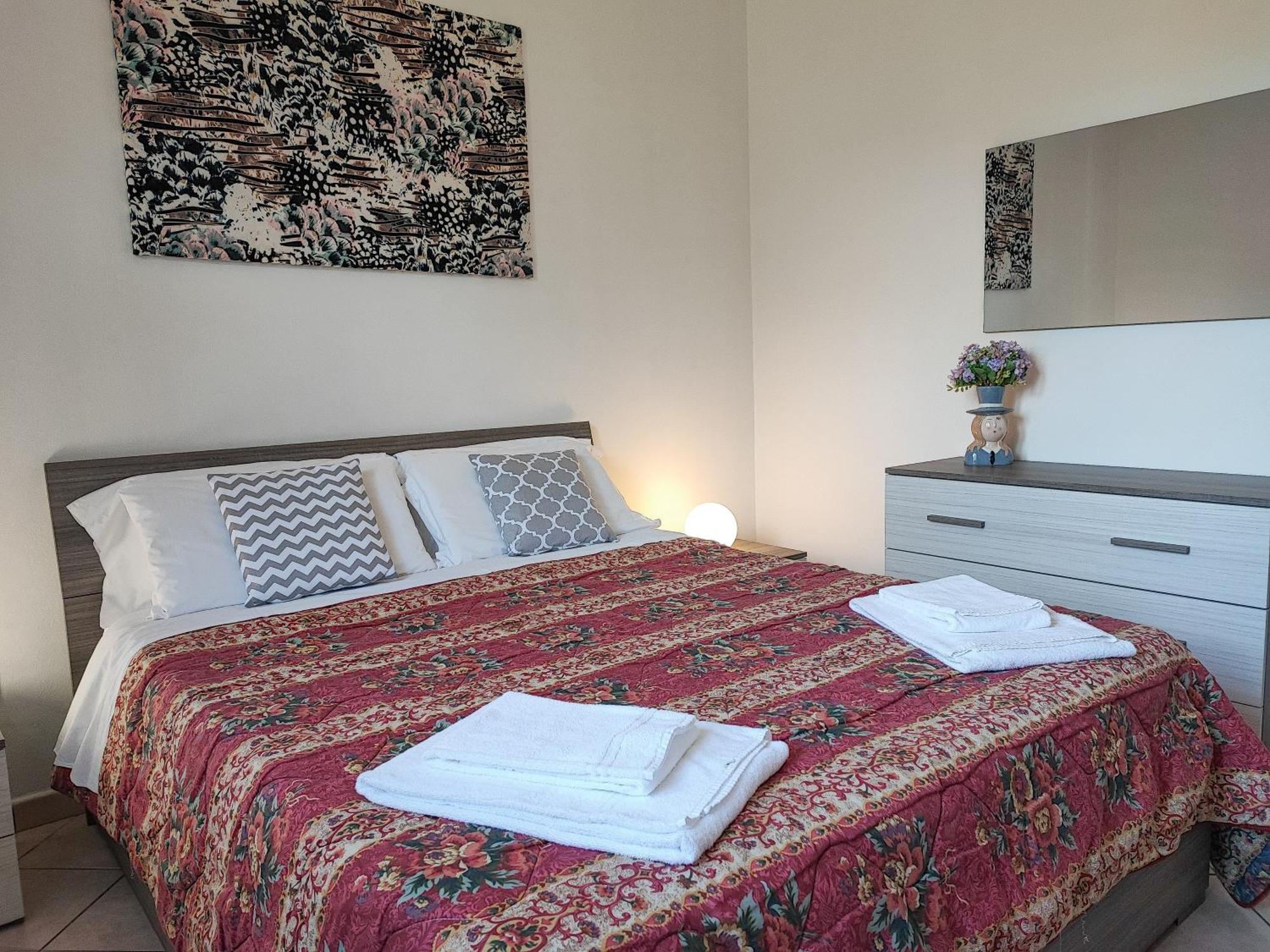 Case Vacanze Mare Nostrum - Villas In Front Of The Beach With Pool Campofelice Di Roccella Exterior foto