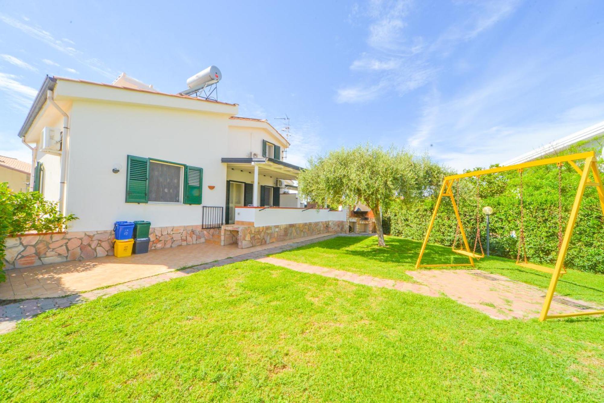 Case Vacanze Mare Nostrum - Villas In Front Of The Beach With Pool Campofelice Di Roccella Exterior foto